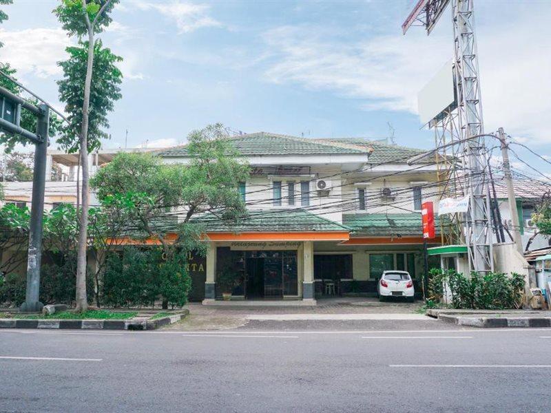 Oyo 2085 Chrysanta Hotel Bandung Zewnętrze zdjęcie