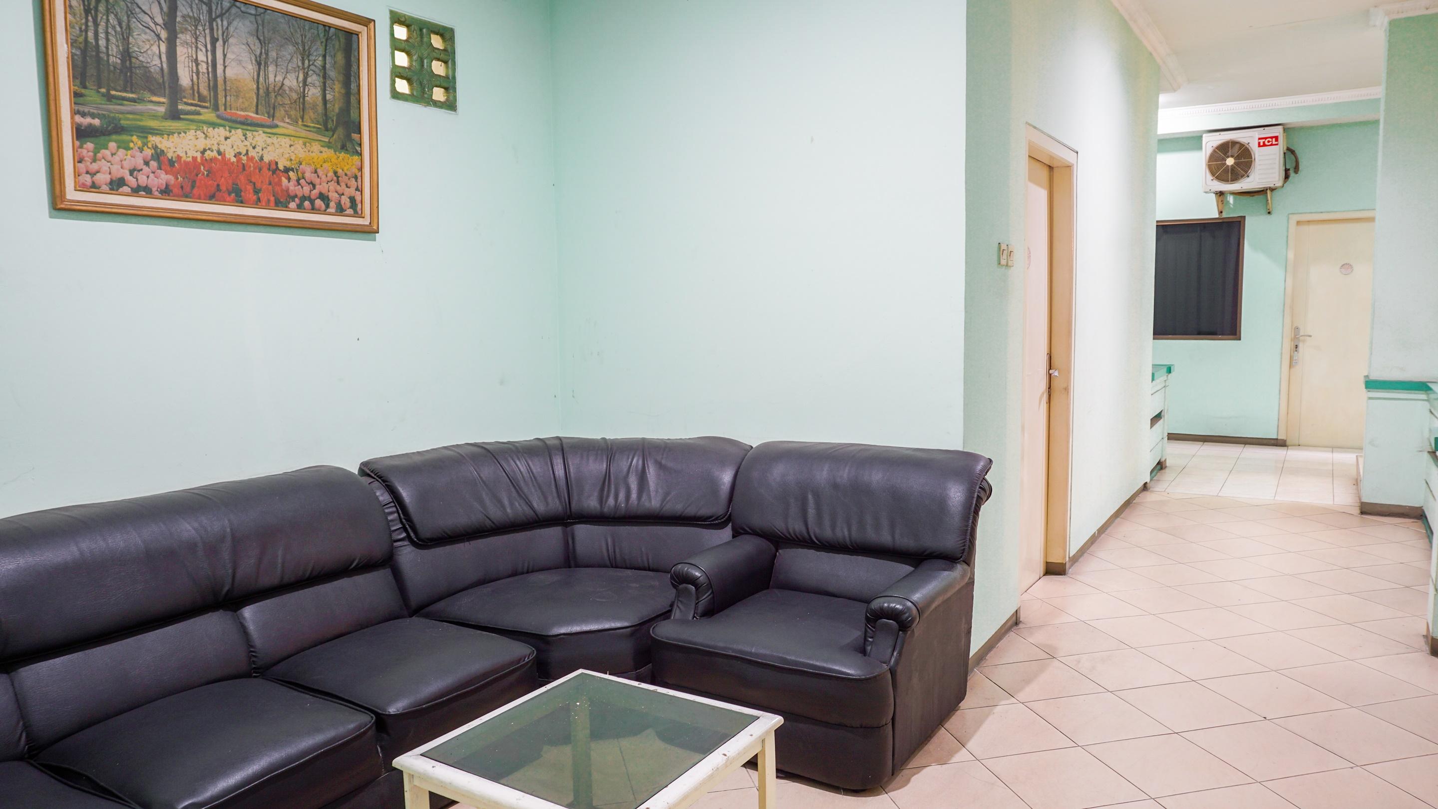 Oyo 2085 Chrysanta Hotel Bandung Zewnętrze zdjęcie