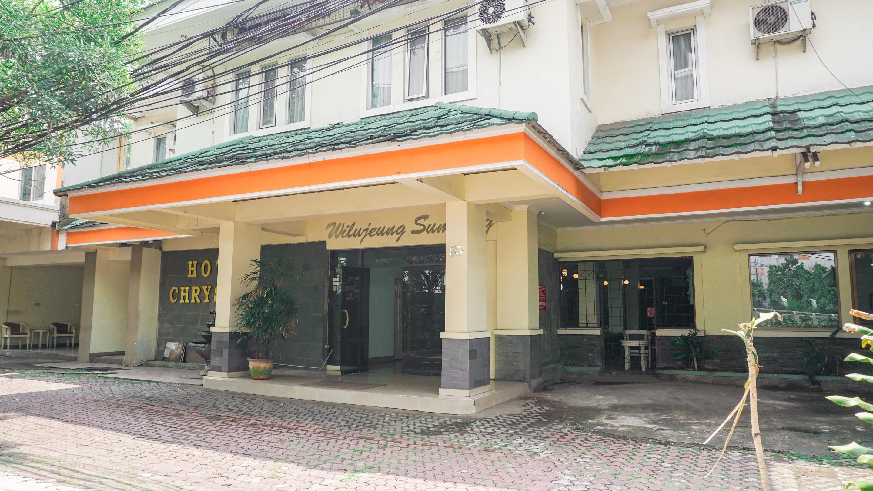 Oyo 2085 Chrysanta Hotel Bandung Zewnętrze zdjęcie