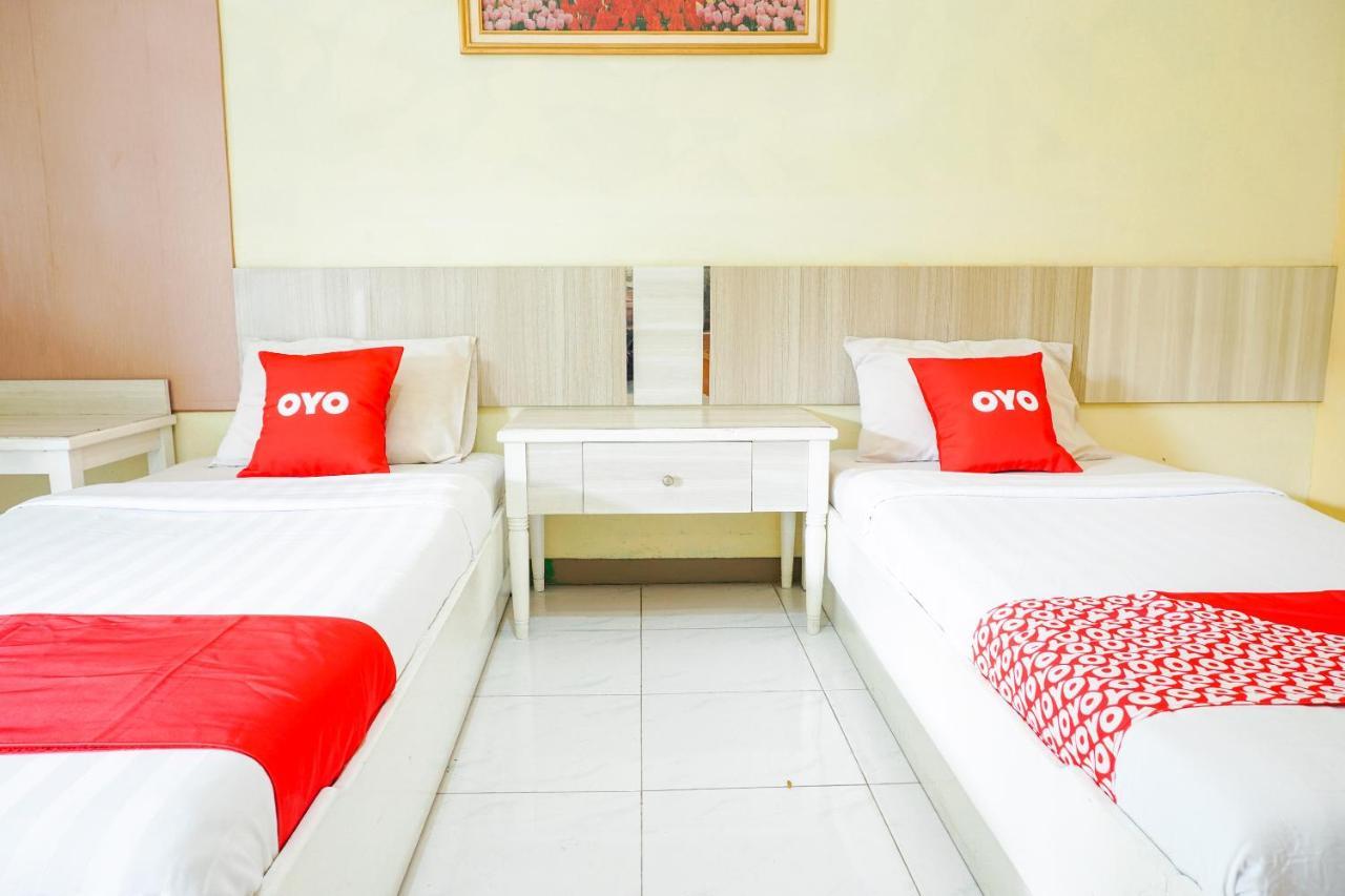 Oyo 2085 Chrysanta Hotel Bandung Zewnętrze zdjęcie